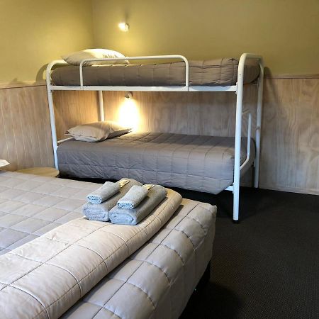 Oamaru Top 10 Holiday Park Luaran gambar