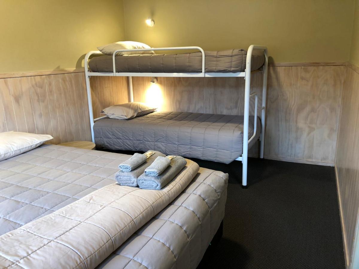 Oamaru Top 10 Holiday Park Luaran gambar