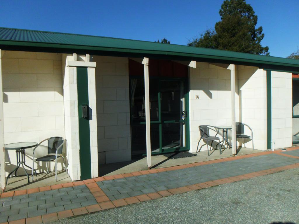 Oamaru Top 10 Holiday Park Bilik gambar