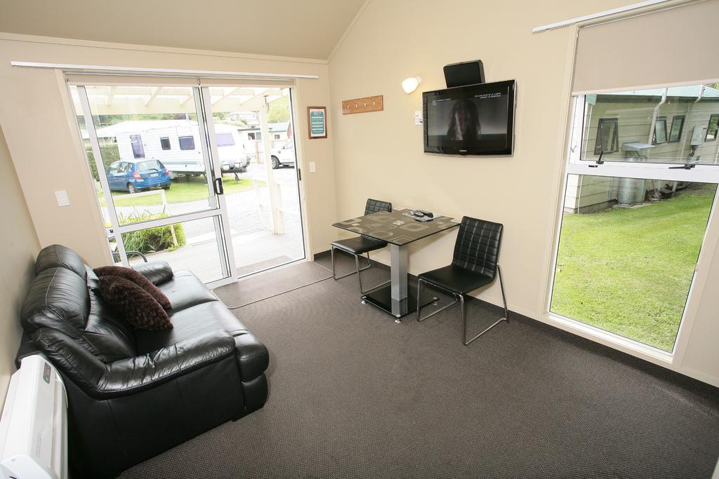 Oamaru Top 10 Holiday Park Luaran gambar